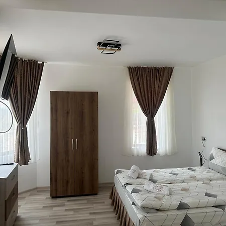 версай Guest house